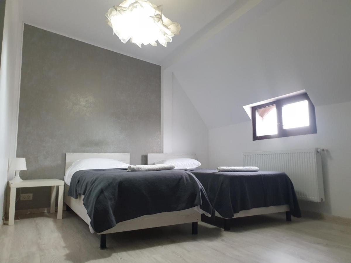 Hotel Queen Bükreş Dış mekan fotoğraf