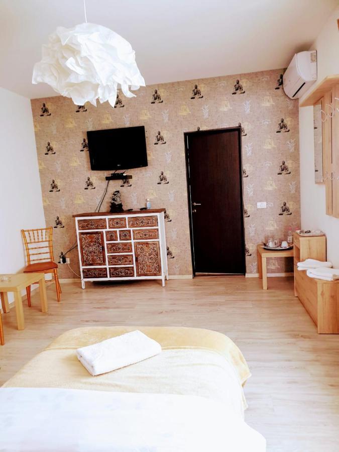 Hotel Queen Bükreş Dış mekan fotoğraf